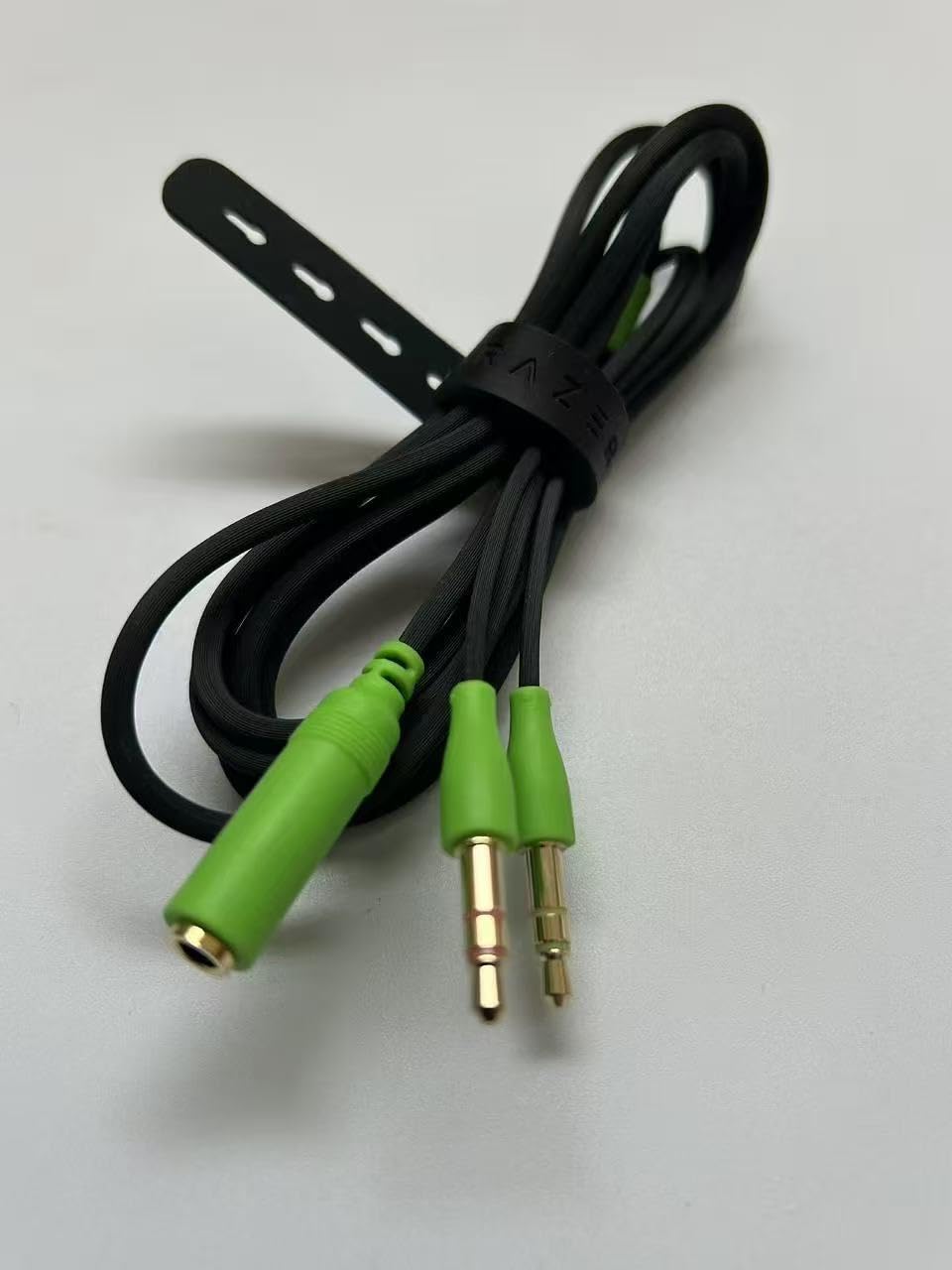 Amazon.com: 3.5MM Audio Cable PC to Headphones Adaptor Splitter