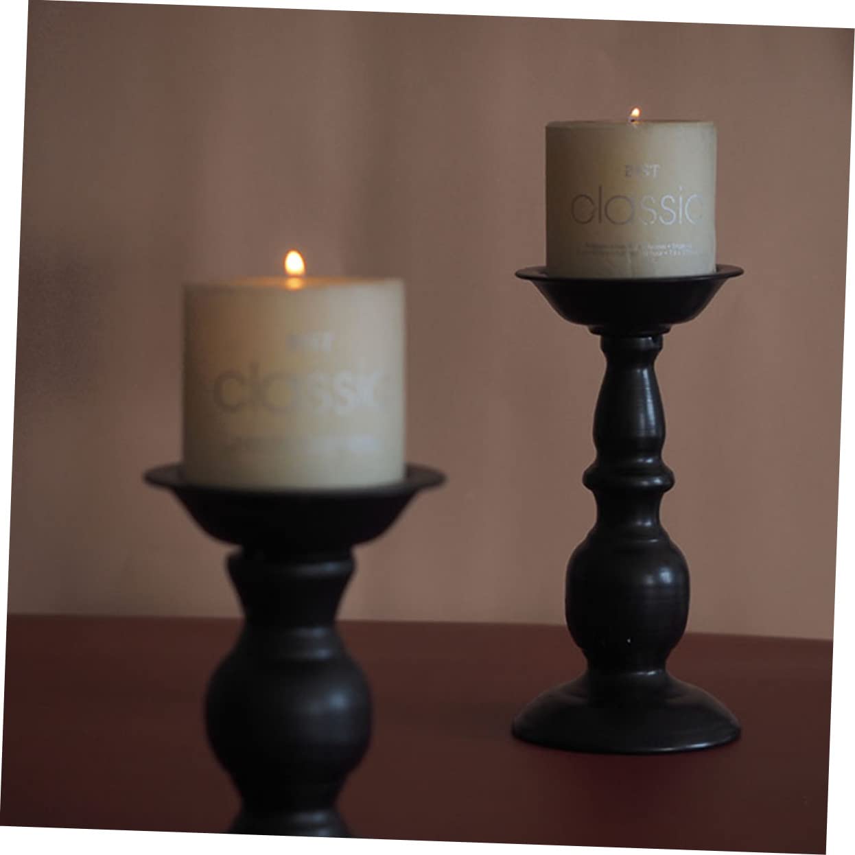 Candelabro Retro Estilo Europeo Negro de Hierro, 2 Piezas | Adorno de Hierro, Acabado de Pintura Horneada, Pieza Decorativa para Hogar
