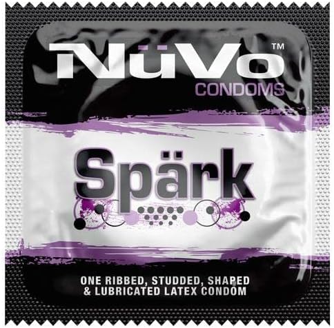 NuVo Spark - Paquete de condones acanalados y tachonados con una elegante funda de bolsillo de latón, condones de látex lubricado, 24 unidades