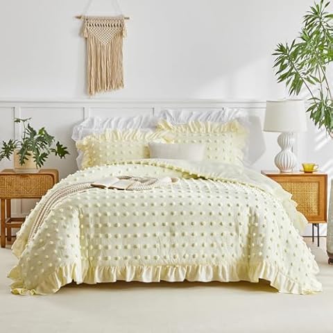 Tufted Dots Ruffle Comforter Set Full/Queen Size, 3 Pieces Yellow Ruffled Farmhouse Comforters, Luxury Embroidery Shabby Chic Pom Pom Tufts Boho Bohemian Bedding Set (1 Comforter + 2 Pillowcases) Cover