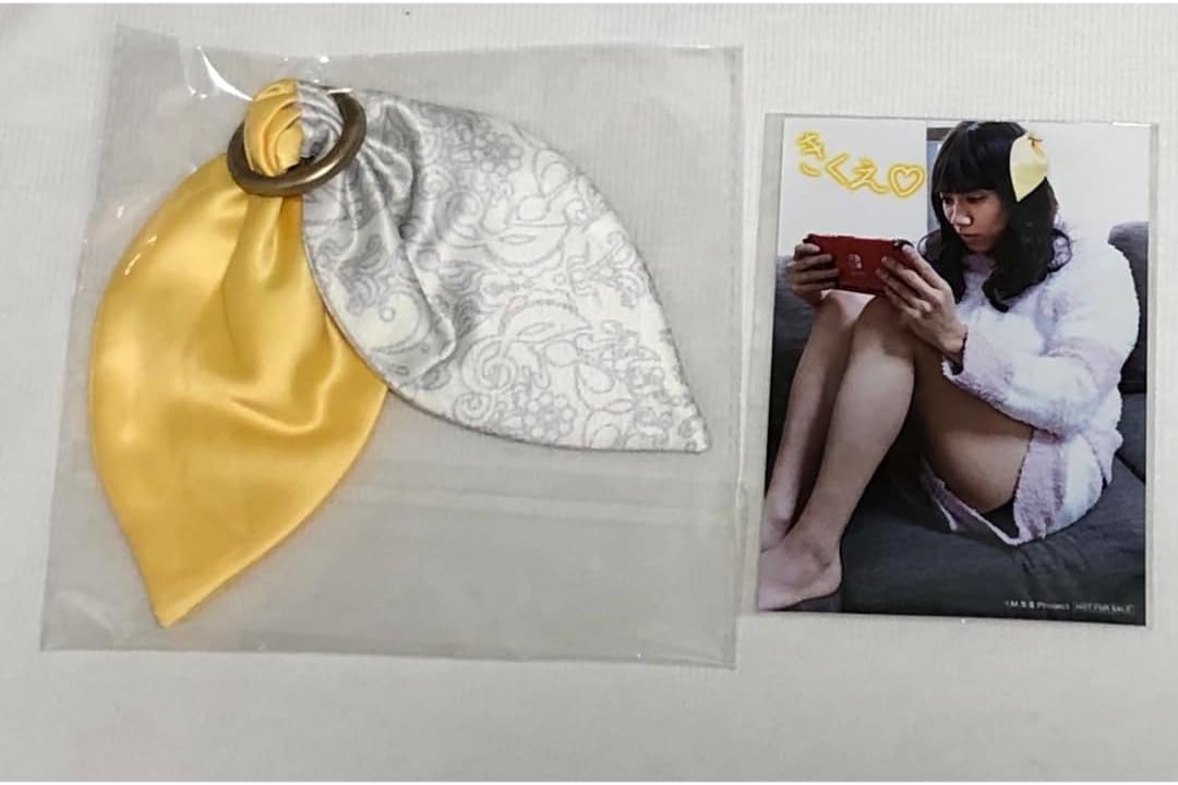 LE SSERAFIM KKUROCHET FIMポーチ サクラ トレカ付き♡ LE LE SSERAFIM KKUROCHET FIMポーチ サクラ トレカ付き♡ LE