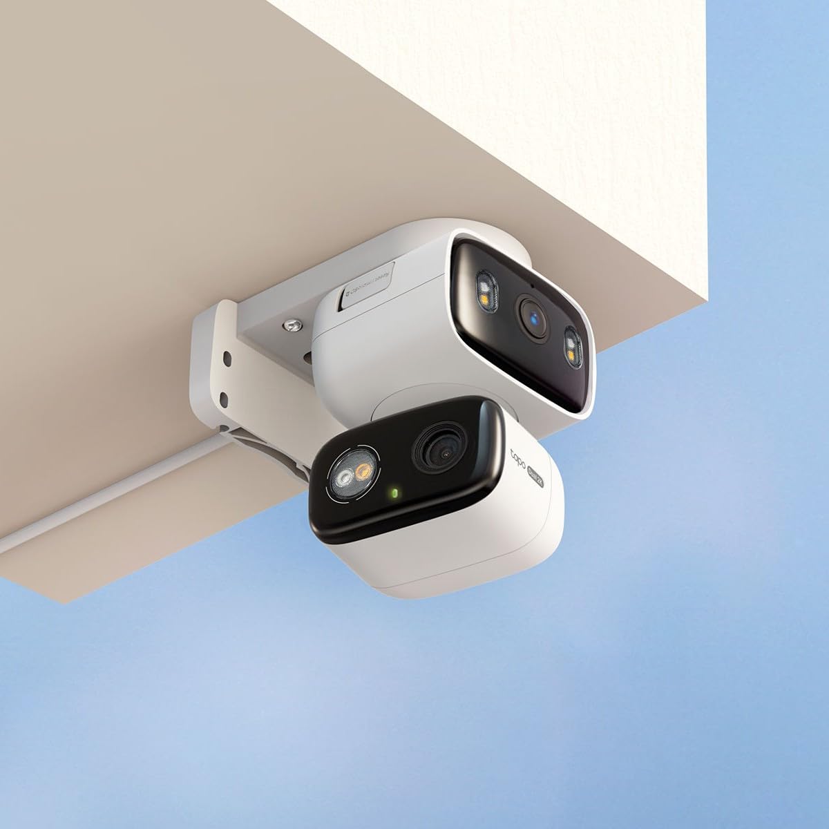 TP Link Tapo C246D - Cámara de seguridad de doble lente para interiores y exteriores (2 K, 3 MP)