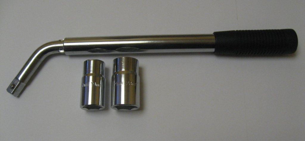 Wlw Wheel Brace Wrench Extendable Remover 17Mm 19Mm 21Mm 23Mm Focus 98-01