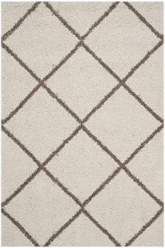 Image of Trellis Design Microfiber Hand Woven Shaggy Carpet Collection with 2 inch Pile Height Carpet for Living Room Size 6x6 feet Round coular Ivory /Beige