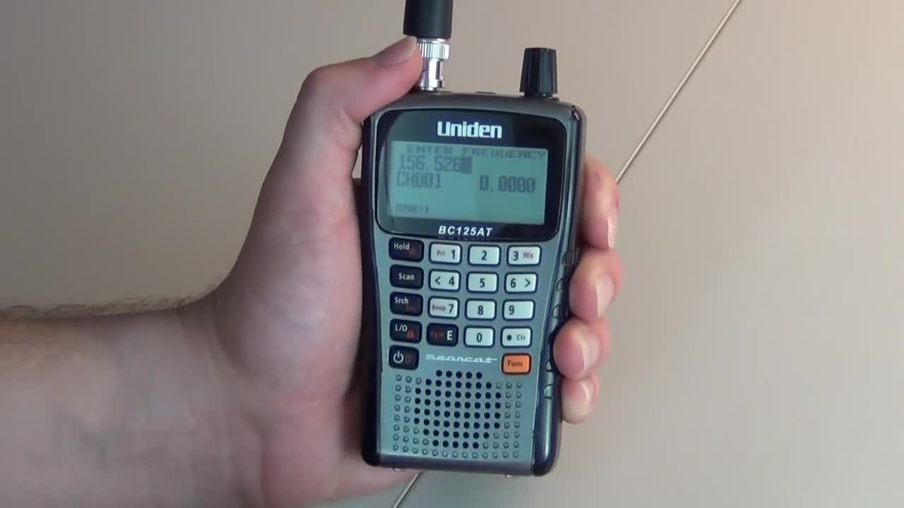 Uniden Bearcat BC125AT Handheld Scanner, 500-Alpha-Tagged Channels