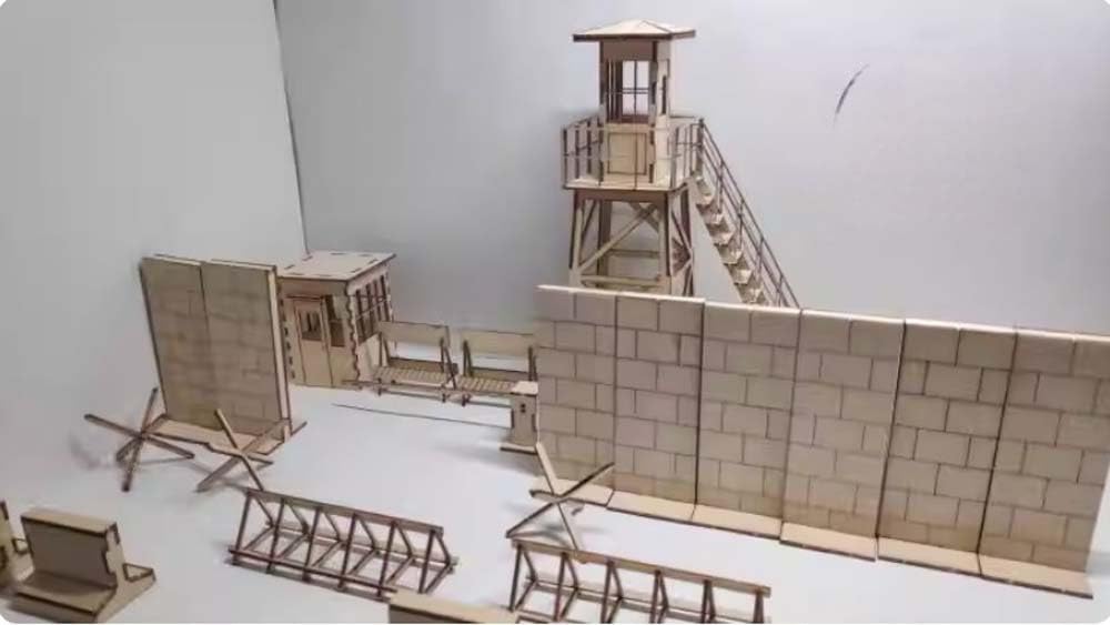 MRY-SFW Ensemble DIY de chars du poste de contrôle du mur de Berlin 1/35