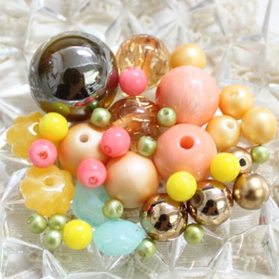 Amazon | ビーズ アソート パック 4シリーズ『Colorful Party Set  