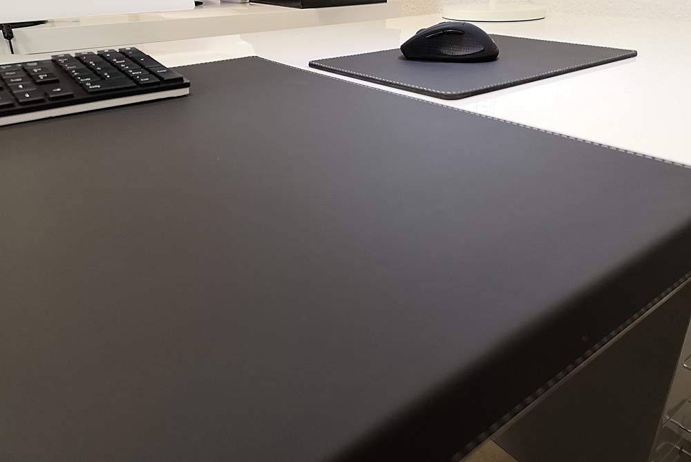 Onderlegger bureau Maverick All Black - ENKEL in de winkel