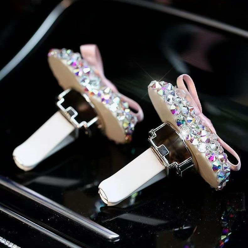 Image of 4 pcs Pink Heart Car Air Vent Clips Coquette Cute Girly Car Decor Accessories Interior Aesthetic Decorations Charm Stuff for Women Girl