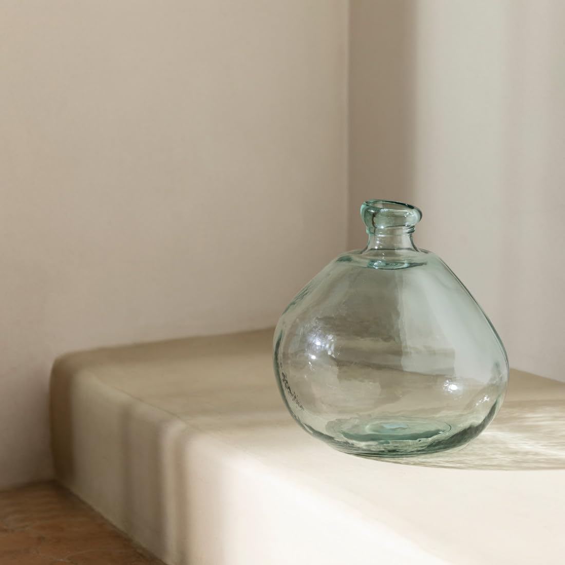 Decor Space Vaso a forma di bottiglia in vetro liscio, decorazione per arredo casa (18 cm)