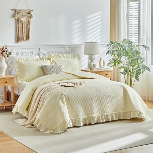 Yellow Ruffle Quilt Set Full/Queen Size 3 Pieces Shabby Chic Farmhouse Striped Bedspread Coverlet Set Solid Lightweight Soft Microfiber Bed Cover for All Season (1 Ruffled Quilt + 2 Pillow Shams)