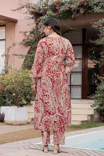 Image of Pistaa's Women Pure Cotton Paisley Printed A-Line Kurta with Pants Set