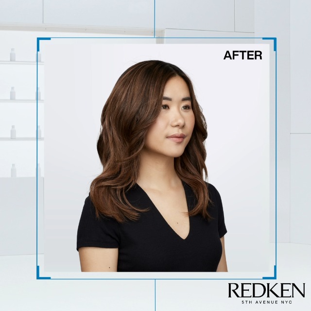 Image of Redken Extreme Anti-Snap Anti-Breakage Leave-in Treatment, 250 ml | Protein-infused anti-breakage Leave-in Treatment. Restores strength and helps repair weak, dry, damaged, and brittle hair.