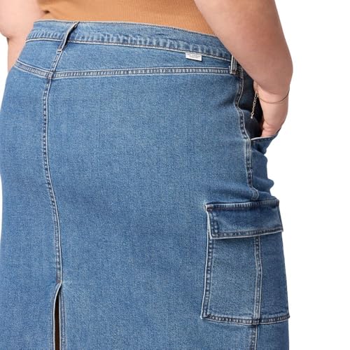 Signature by Levi Strauss & Co. Gold Women's Everyday Cargo Midi Skirt (Available in Plus)4