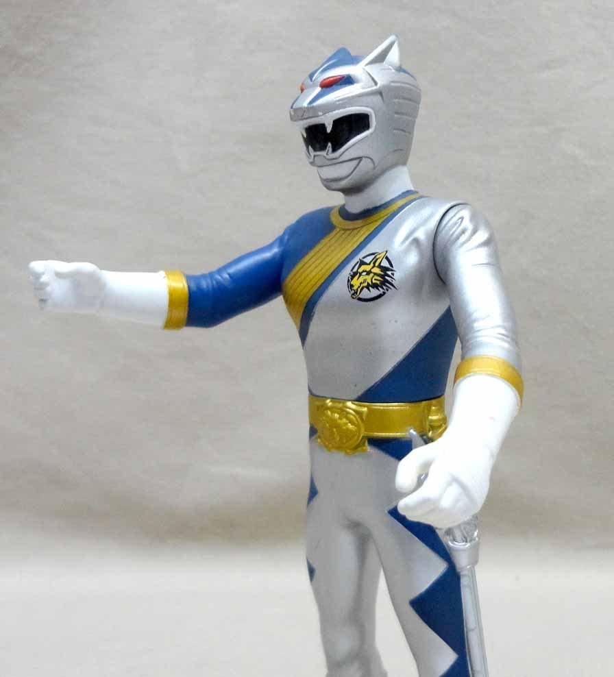 旧サイズ　ガオレンジャー　ガオシルバー　17cm　ソフビ　フィギュア　307 ガオレンジャー ガオシルバー ソフビフィギュア - メルカリ