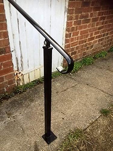 Wrought Iron Style Exterior Handrail/Garden Railing with One Bolt Down Post (1.2m Black zinc Primed)