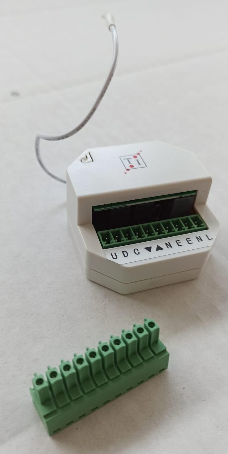Motore per tapparelle elettriche 60 kg - 30 Nm RISPARMIO ENERGETICO con Kit Mini Centralina Esterna e Telecomando per rendere il Motore Radiocomandato completi di accessori e istruzioni