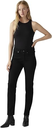 Levis Womens Classic Straight