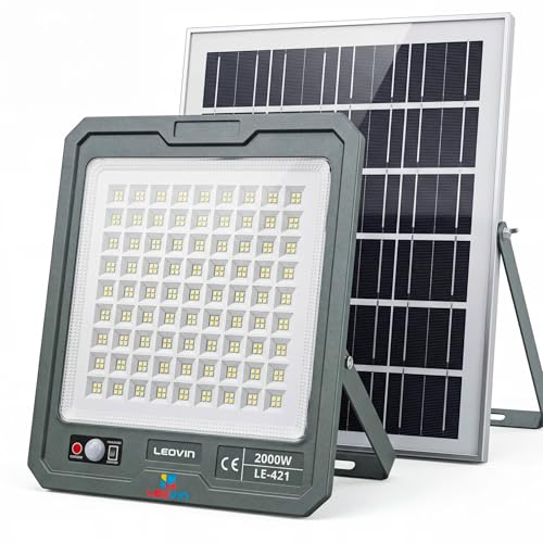 081 Store - Faro Solare LED 2000W con Pannello Solare Esterno 13W, 324 LED Ultra Luminosi, Sensore di Movimento PIR, Telecomando, Batteria 10800mAh, IP66 Impermeabile