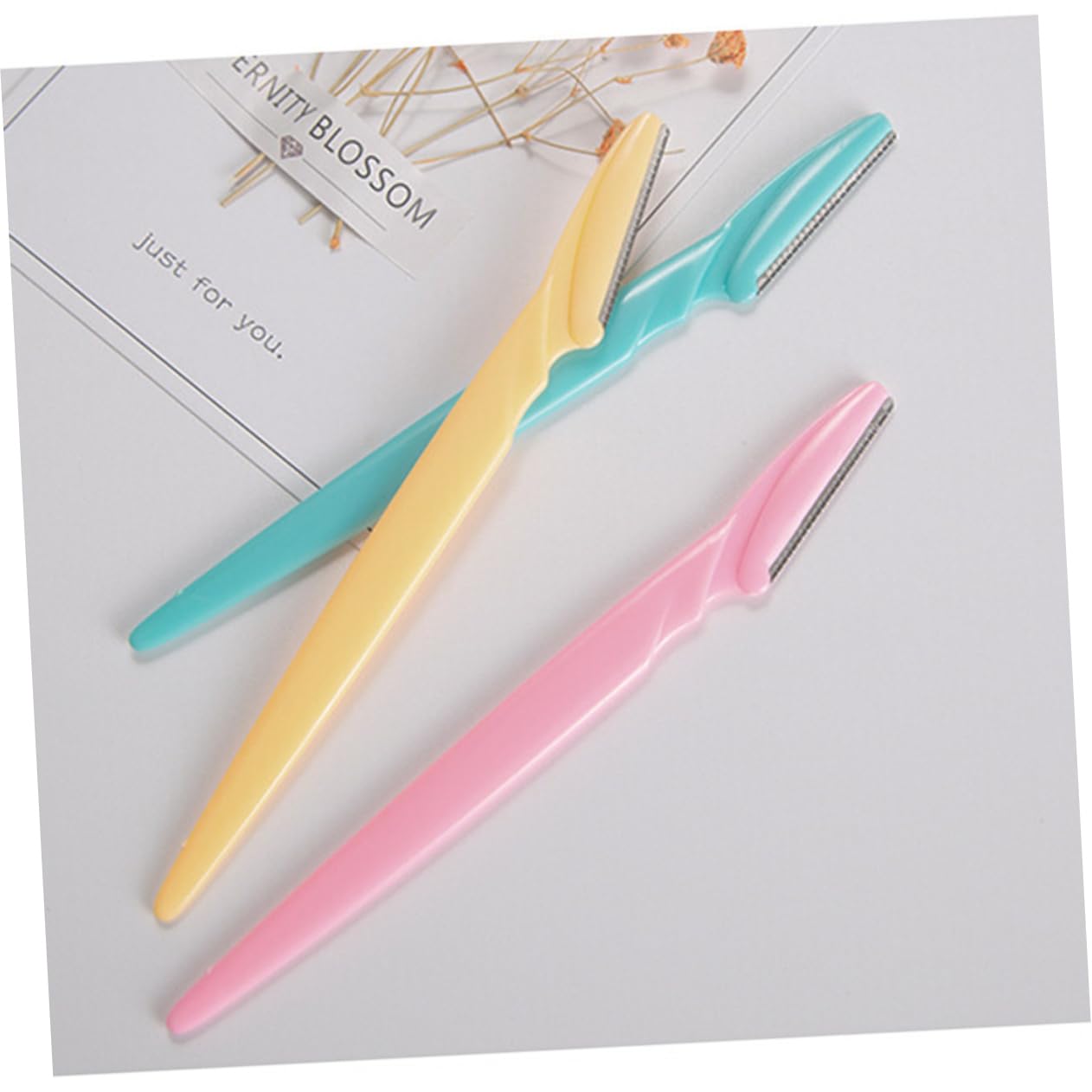 IWOWHERO 24pcs Eyebrow Razor Stainless Steel Hair Trimmer for Precision Grooming Easy Control Lightweight Design for Travel Results Random Color Random Color