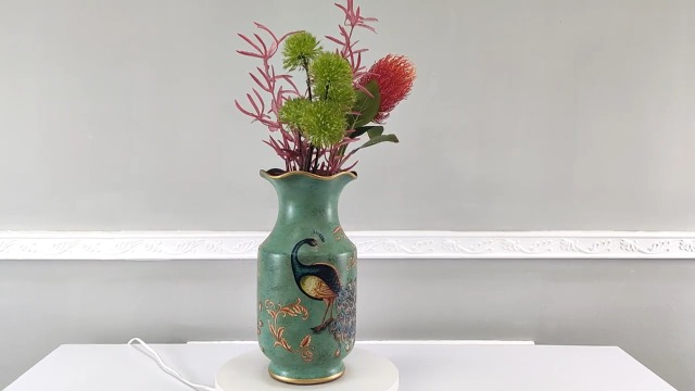 Amazon.com: FixtureDisplays® Porcelain Vase Peacock Decor