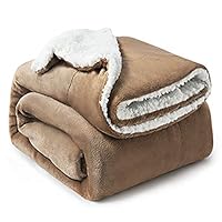 Bedsure Sherpa Fleece Throw Blanket - Fluffy Microfiber Solid Blankets for Bed and Couch Travel/Single Size, Camel, 130x150cm