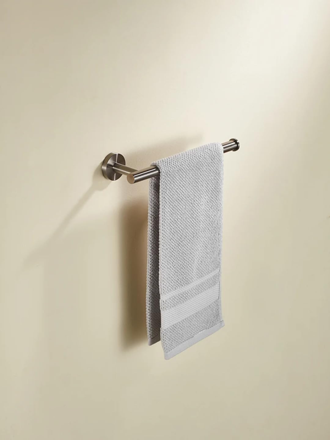 Porte-serviettes acier inoxydable et accessoires salle de bain gris bronze