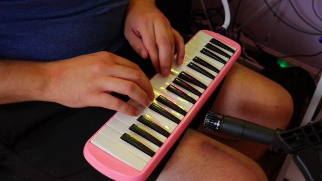 Amazon.com: MOSEN 32-Key Melodica for Beginners - Easy Play Melody