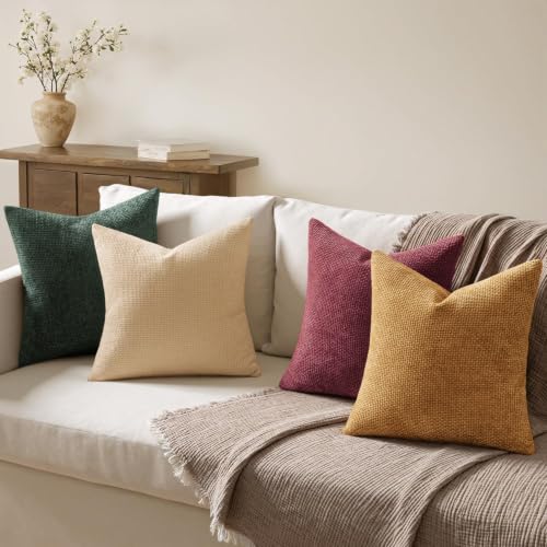 Image of MIULEE Soft Decorative Chenille Pillow Covers Christmas Red Palette 18x18