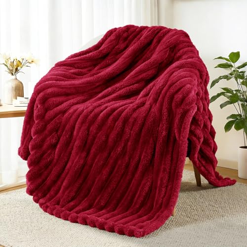Exclusivo Mezcla Fleece Throw Blanket for Couch, Super Soft Striped Jacquard Bed Blanket, Lightweight Fuzzy Cozy for All Seasons, 50x60 Inches, Deep Red