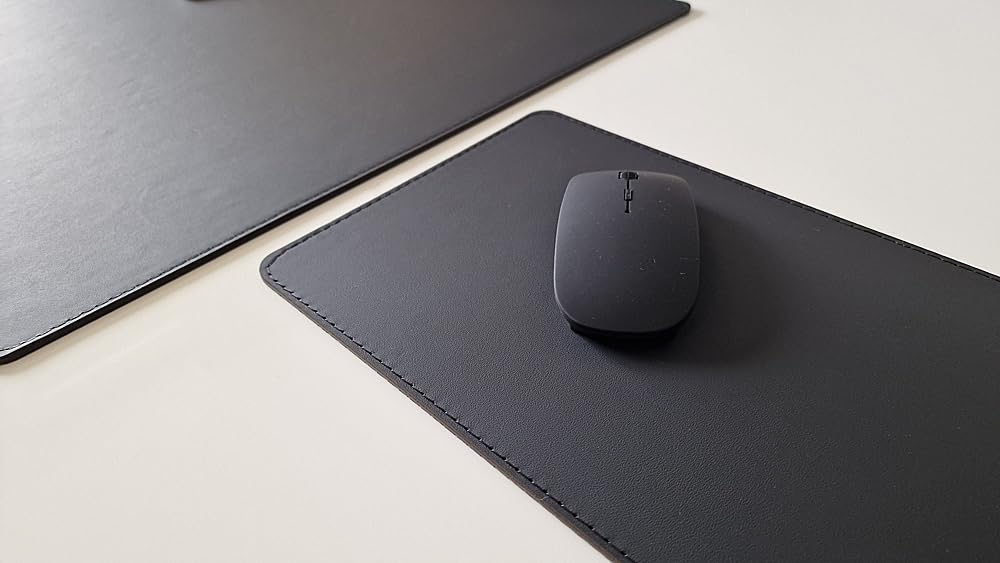 Gewinkelte Schreibtischunterlage mit Kantenschutz + Mousepad Echt Leder Schwarz 90 x 47cm Echt Rindsleder glatt