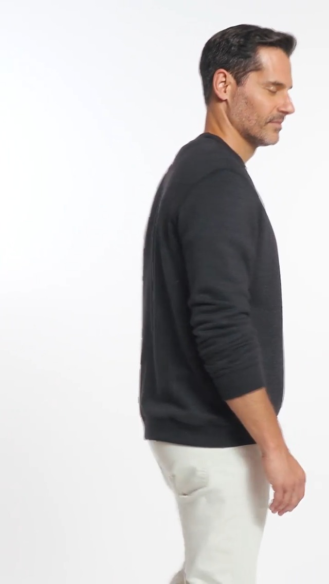 IZOD Men's Advantage Performance Crewneck Fleece Pullover