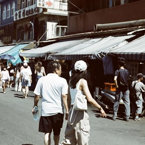 Life in Busy Taipei- Feeling Connected Through Food and People 繁忙的臺北生活：從食物與人找到共鳴與連結