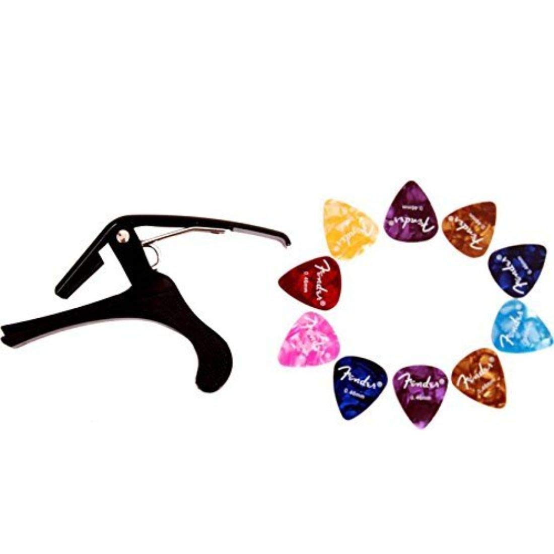 Cola Music combo of Capo and 5 picks
