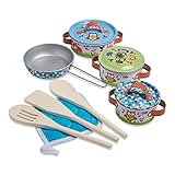 ANIMA A LOS PEQUES A DISFRUTAR USANDO LA IMAGINACIÓN. A los críos les encanta jugar a imitar a los mayores y, además, es bueno para ellos. Por eso, con este divertido set de cazuelas y utensilios de cocina de juguete para niños, seguro que lo pasan pipa un montón de horas. ¡Sorpréndelos!