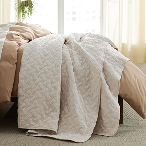image for Bedsure Quilts Twin Size - Lightweight Bedspreads Twin Size with Baske