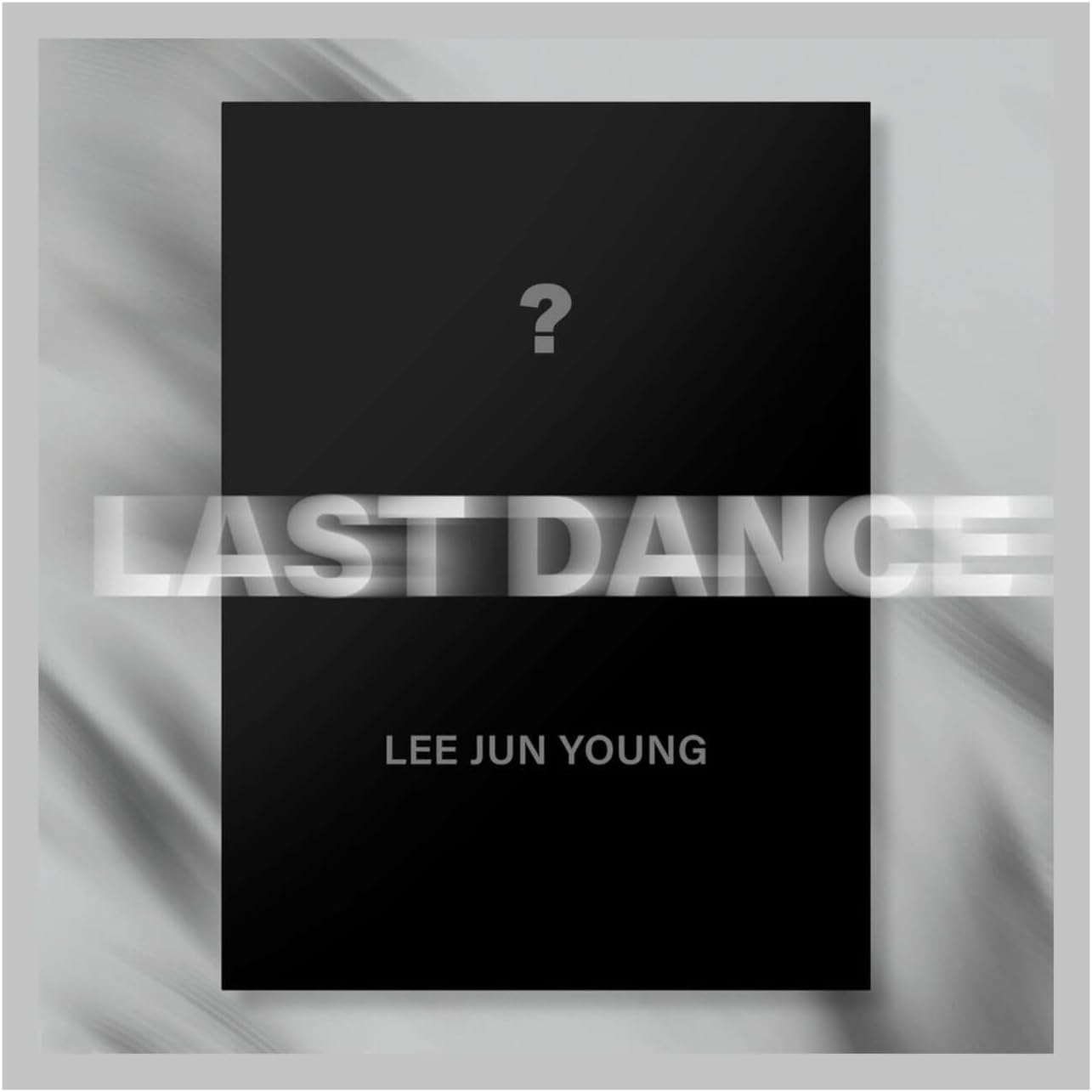 Lee Junyoung LAST DANCE 1st Mini Album CD+Booklet+Interview Mini Brochure+PostCard+PhotoCard+Sticker+Polaroid+Tracking Sealed