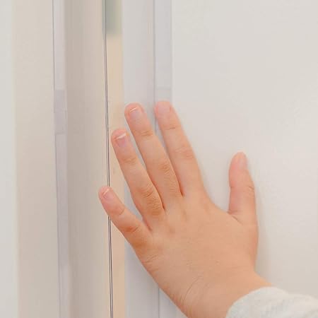 Amazon Co Jp ドアへの指挟み防止器具 指はさみ 指詰め グッズ 扉 ドア 赤ちゃん ベビー 子供 幼児 手 指 はさみ 挟み ガード 防止 対策 カバー 安全 セーフティー ストッパー ロック 強粘着180cm表うらset Diy 工具 ガーデン