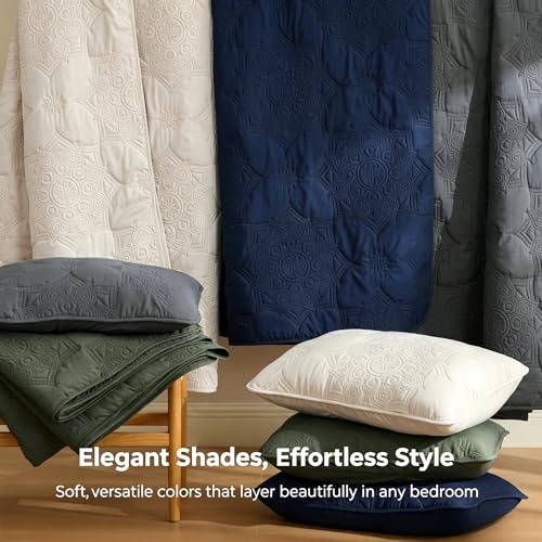 Image of Bedsure King Size Quilt Set - Lightweight Bedspreads King Size, Stitch-Free Ultrasonic Quilting Coverlet, All-Season Navy Blue Comforter Set, Pet-Friendly Soft Machine Washable Bedding (106 inchx96 inch)