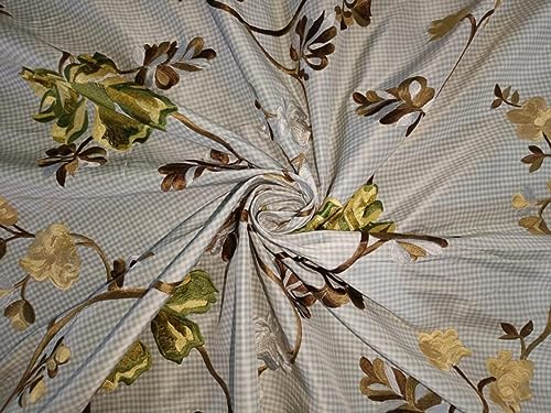 Taffetas de soie brodé floral au mètre pour création de robe