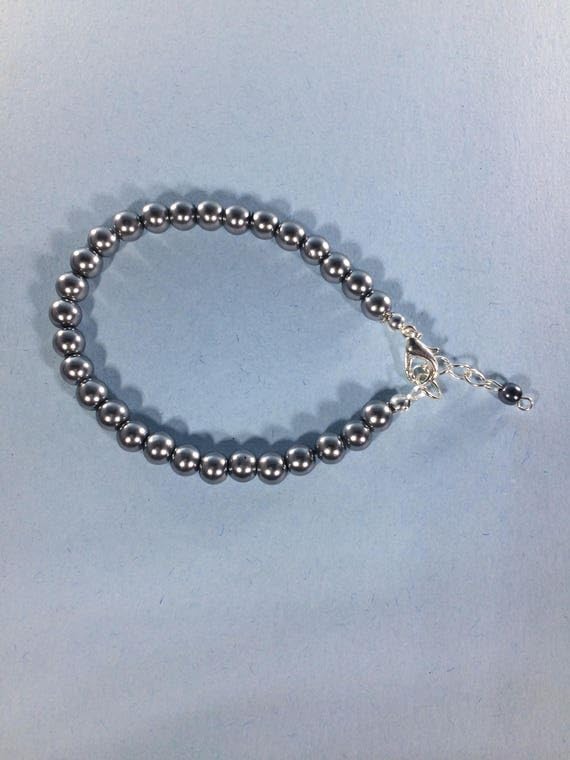 ブラックコーティング 淡水パール 4-4.5mm ラウンドシェイプ スムースカット ビーズ 7インチ 調節可能 シルバーメッキ クラ