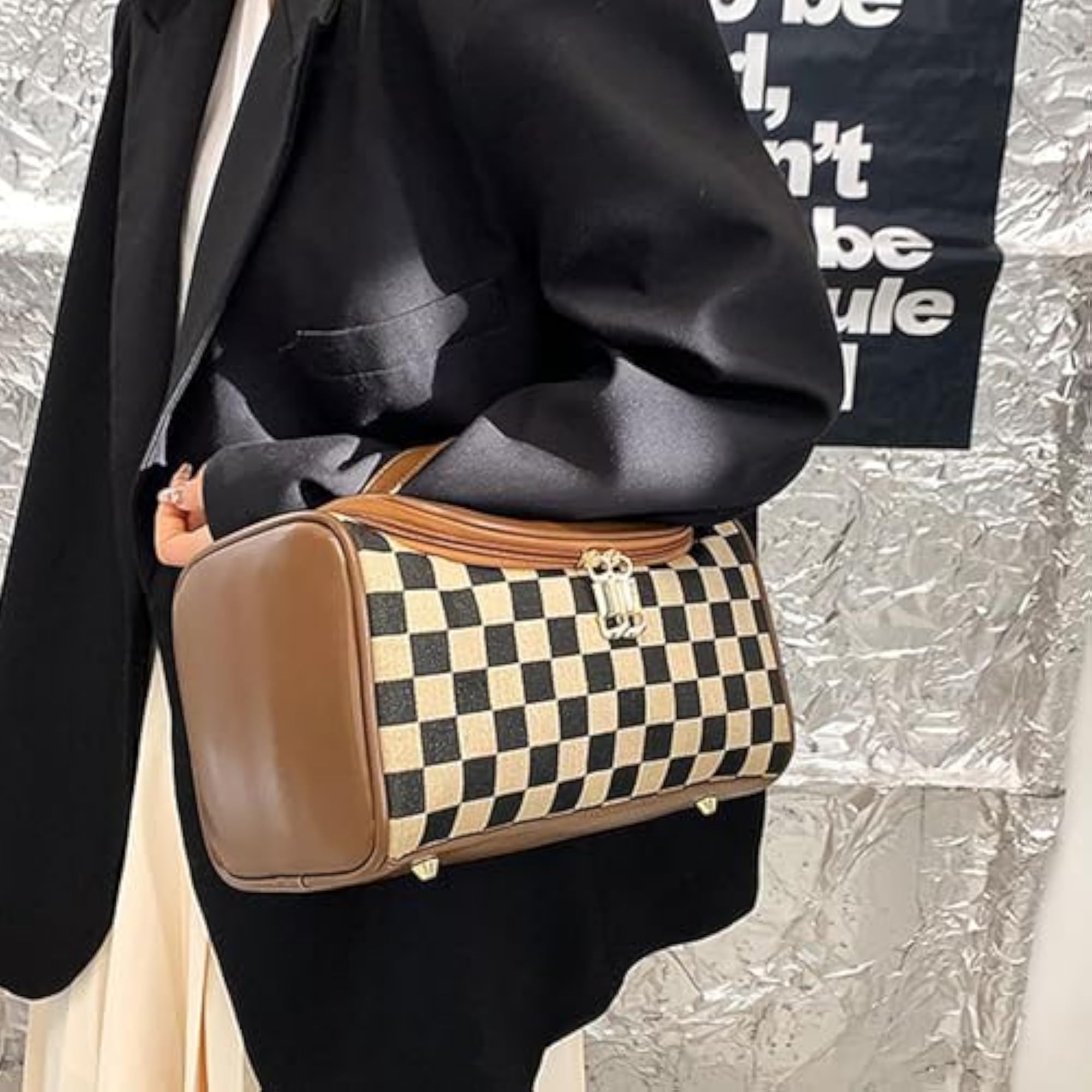 Vintage Makeup Bag for Women, Retro Checkered Organizer