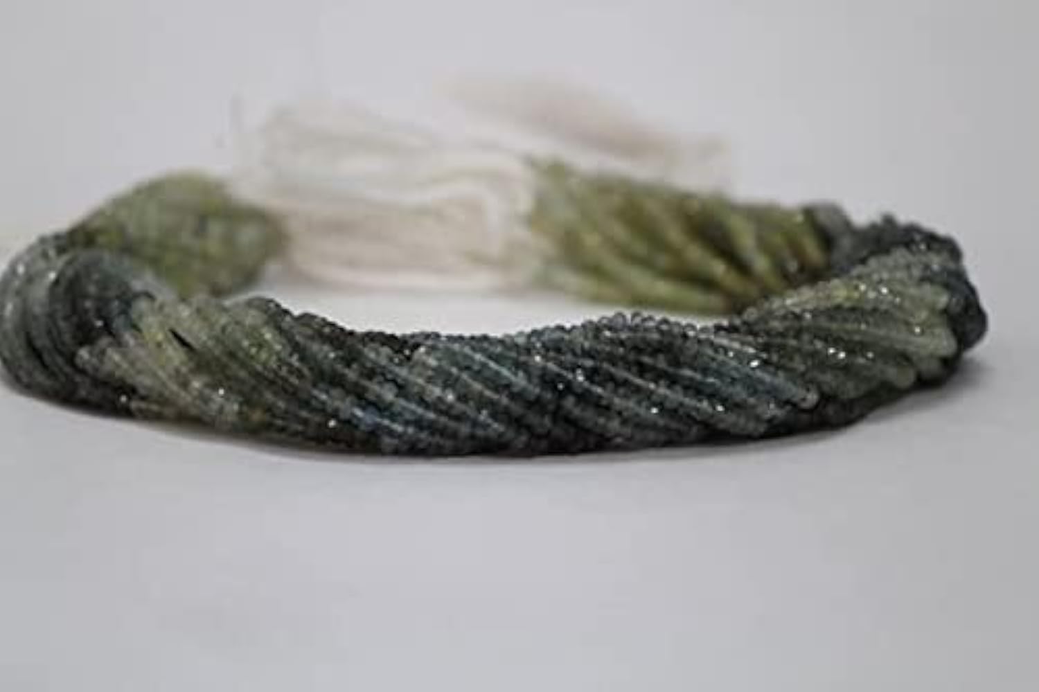 Perles rondelles facettées en aigue-marine mousse naturelle haut de gamme pour bijoux