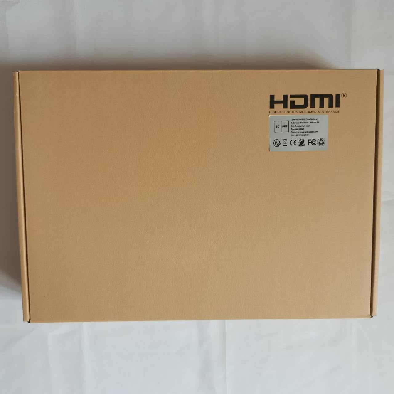 Commutateur KVM VGA USB, commutateur KVM 16 Ports VGA 16 en 1 télécommande projecteur vidéo avec câble VGA 16: pour Win98 / ME / 2KP4 / XP / 2003, Linux, Mac (16 Ports)