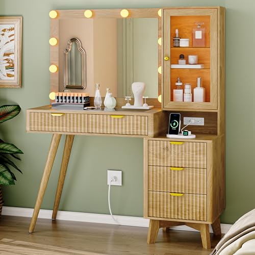 Fluted Vanity Desk with Mirror and Lights, 45