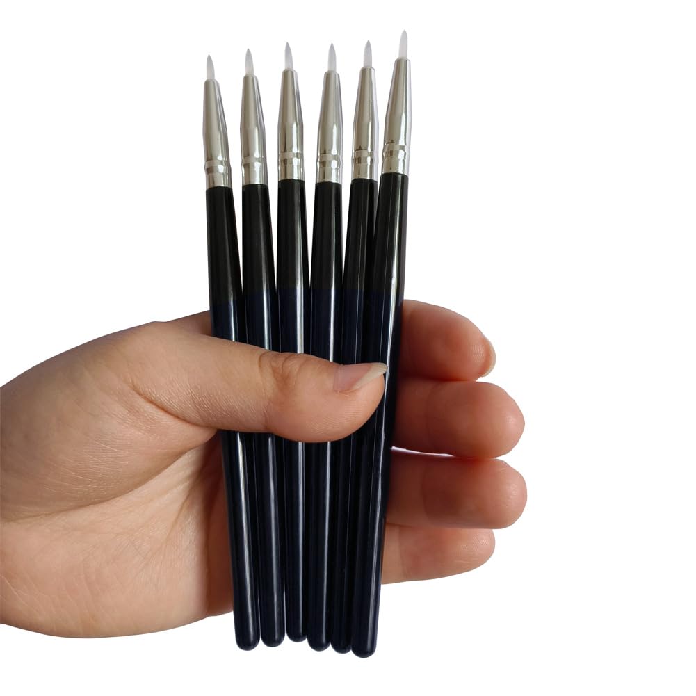 Silicone Eyeliner Brushes for Metallic Glitter Shimmer Eyeshadow, Nail Sequins Nail Sticker Colorful Hearts，Gel or Liquid Eyeliner Along Lash Lines (