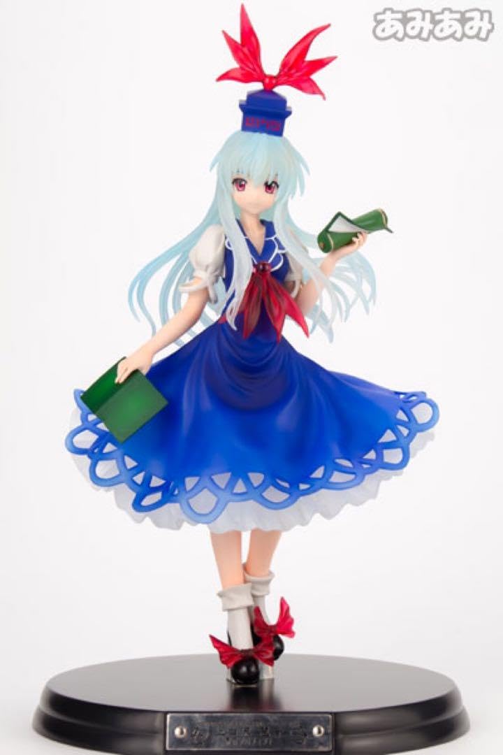 東方Project フィギュア 知識と歴史の半獣 上白沢慧音 Amazon.co.jp: 知識と歴史の半獣 上白沢慧音～クリアver