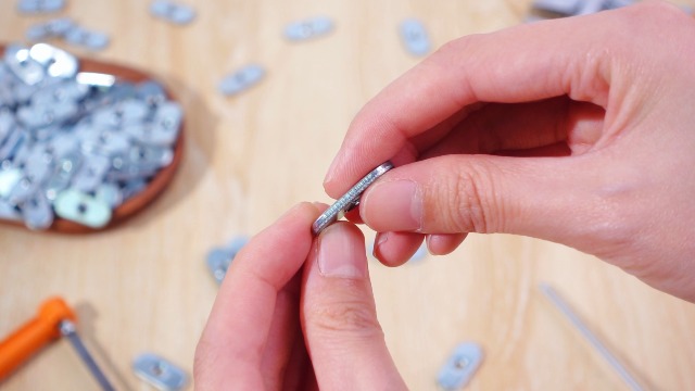 Image of 200 Pcs M6 x 1.0 Centered Slide-in T-Nuts for 10 Series T-Slot Aluminum Extrusion Zinc Plated Carbon Steel T-Track Nuts for CNC Machine, 3D Printer, Workbench Accessories