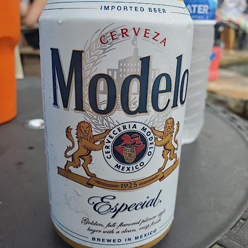 Bud Light has been officially dethroned. Podcast Por  arte de portada