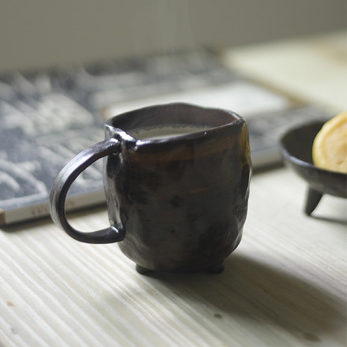 Vintage Tasse 300ml aus Keramik mit Dekorativem Design | Handbecher, Keramik Haferflockenbecher, Schwarz, Einfache Reinigung, Japanischer Stil